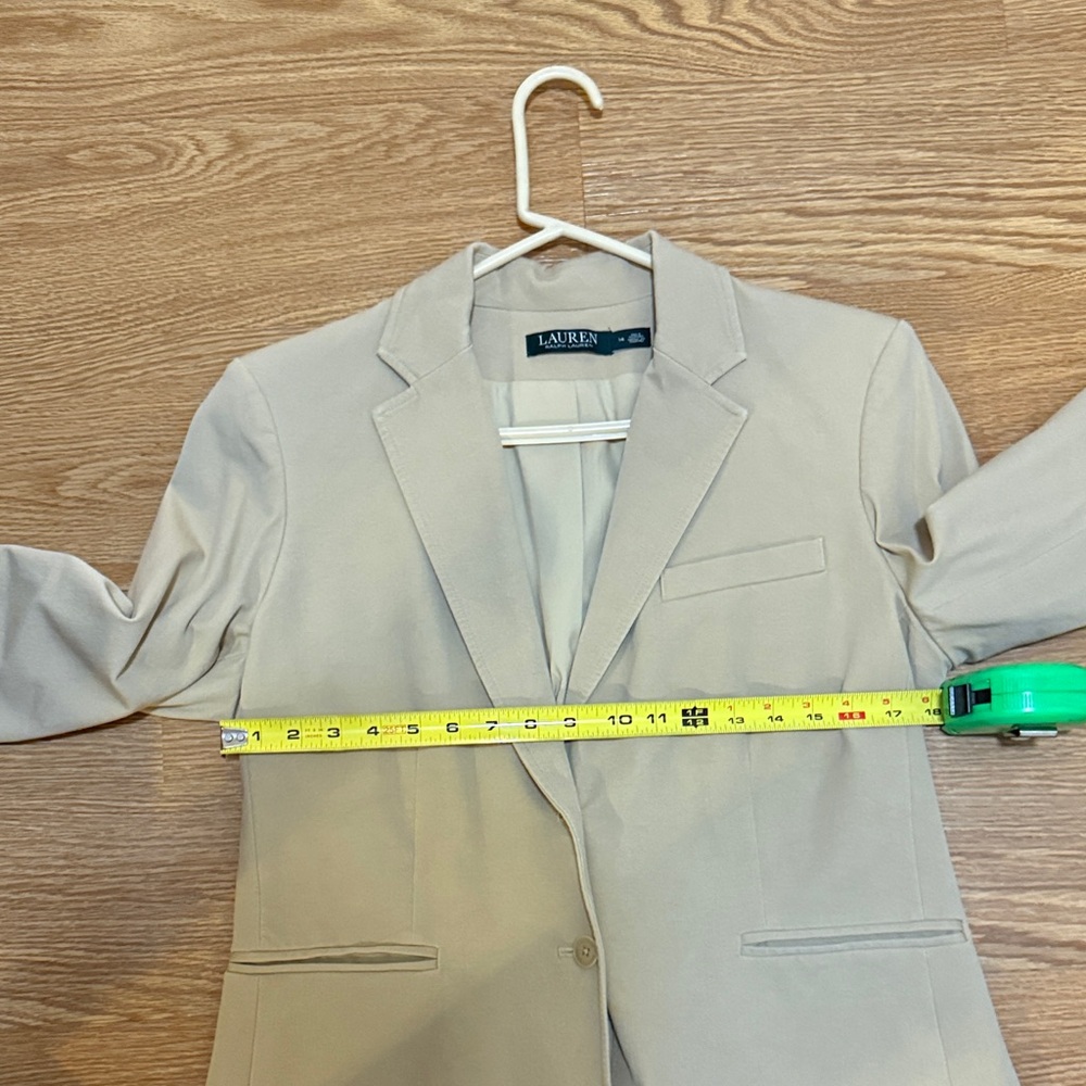 Ralph Lauren Tan Blazer - Picture 4 of 6